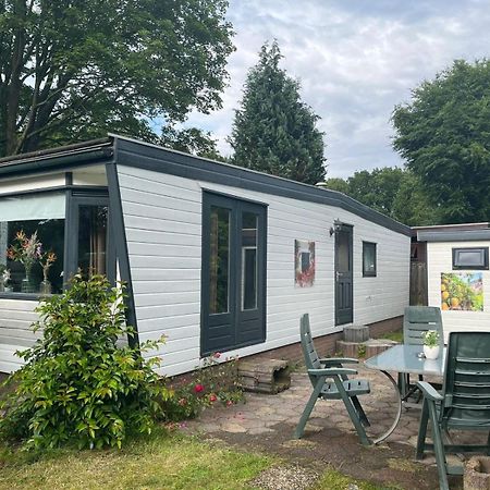 Leuk Chalet Te Huur In Putten, Honden Van Harte Welkom, Alleen Voor Recreatie Villa Esterno foto