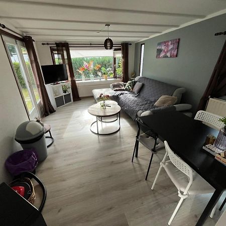 Leuk Chalet Te Huur In Putten, Honden Van Harte Welkom, Alleen Voor Recreatie Villa Esterno foto