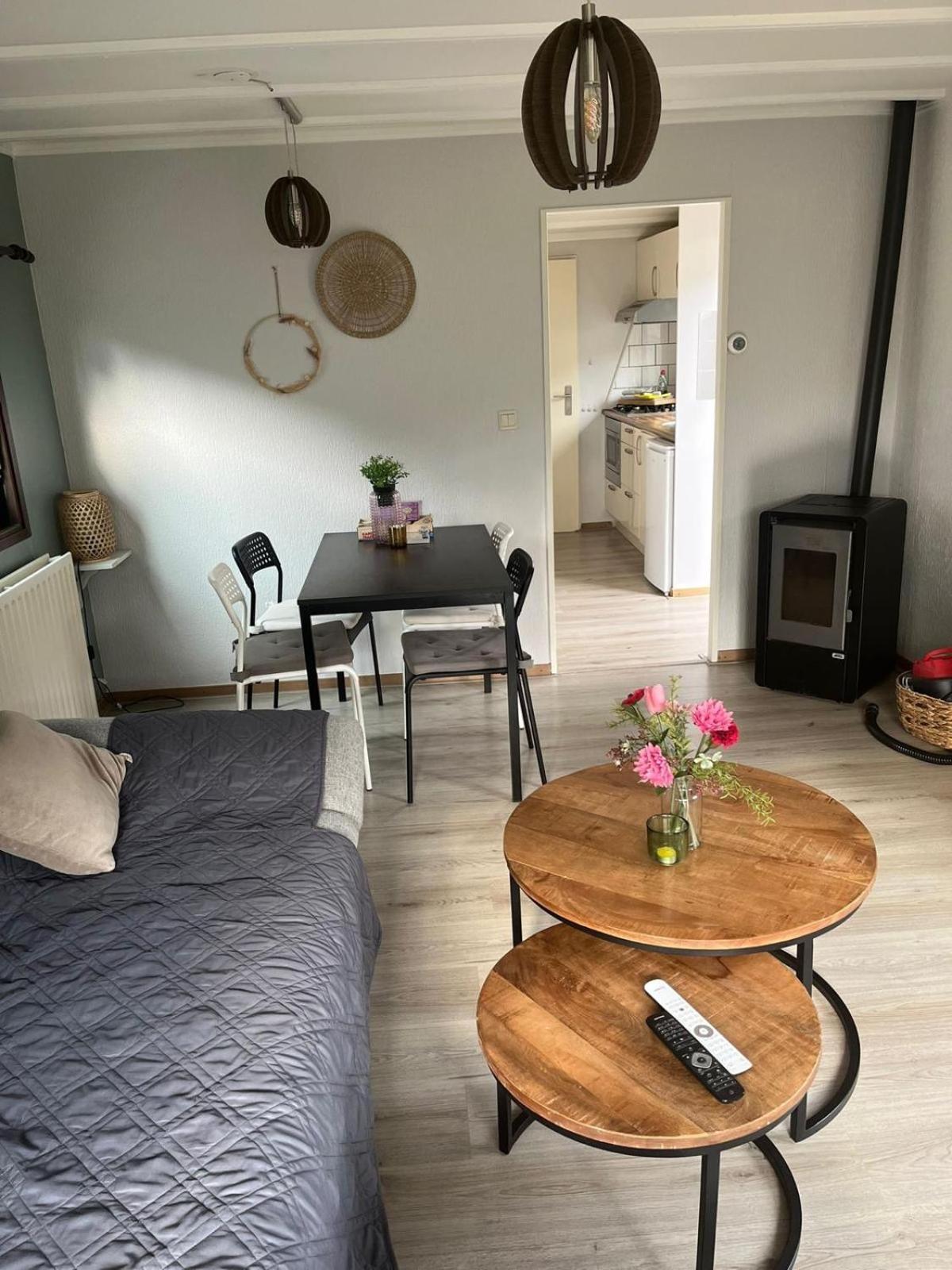 Leuk Chalet Te Huur In Putten, Honden Van Harte Welkom, Alleen Voor Recreatie Villa Esterno foto